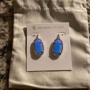 KENDRA SCOTT DANI EARRINGS SILVER